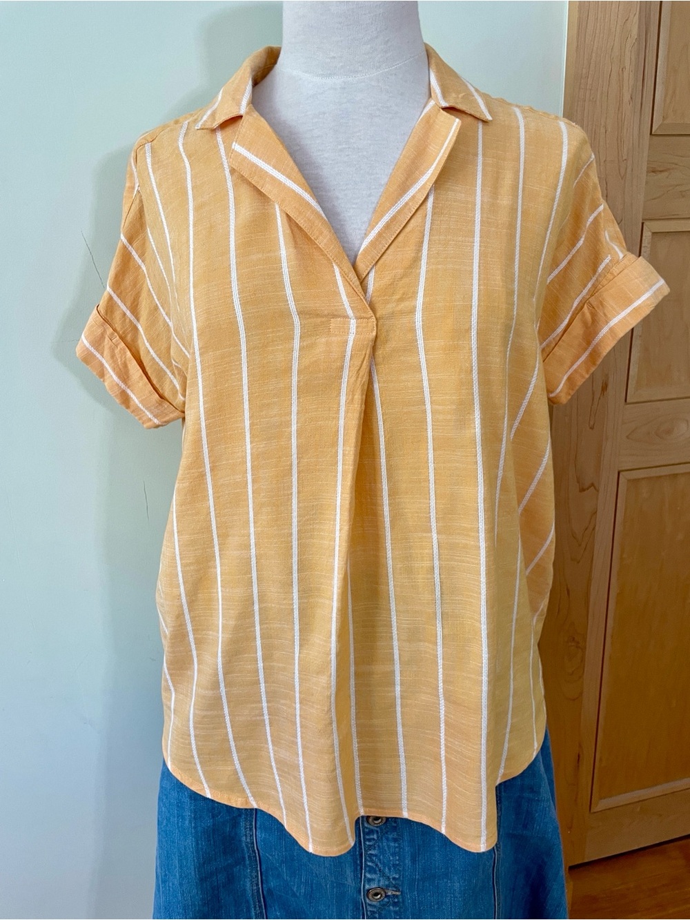 CORE LIFE Orange White Stripes Short-Sleeve Slip-On V Neck Blouse, Size M
